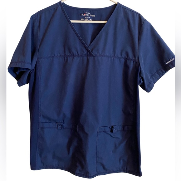 Cherokee Women’s Scrub top - Picture 1 of 4